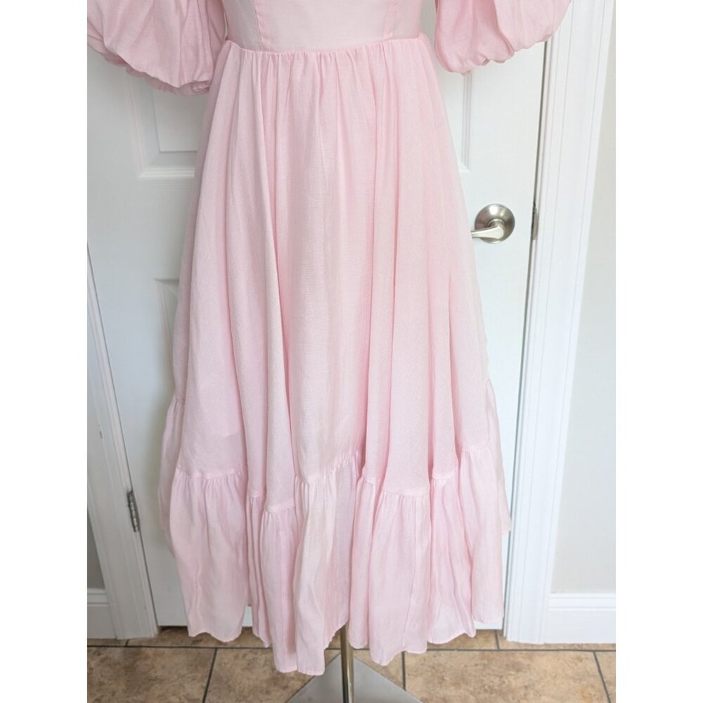 Elegant Pink Midi Dress - Picture 4 of 10